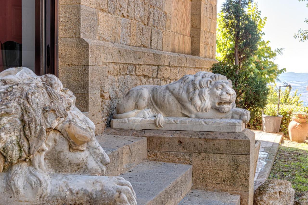Appartamenti Villa Mascagni 볼테라 외부 사진