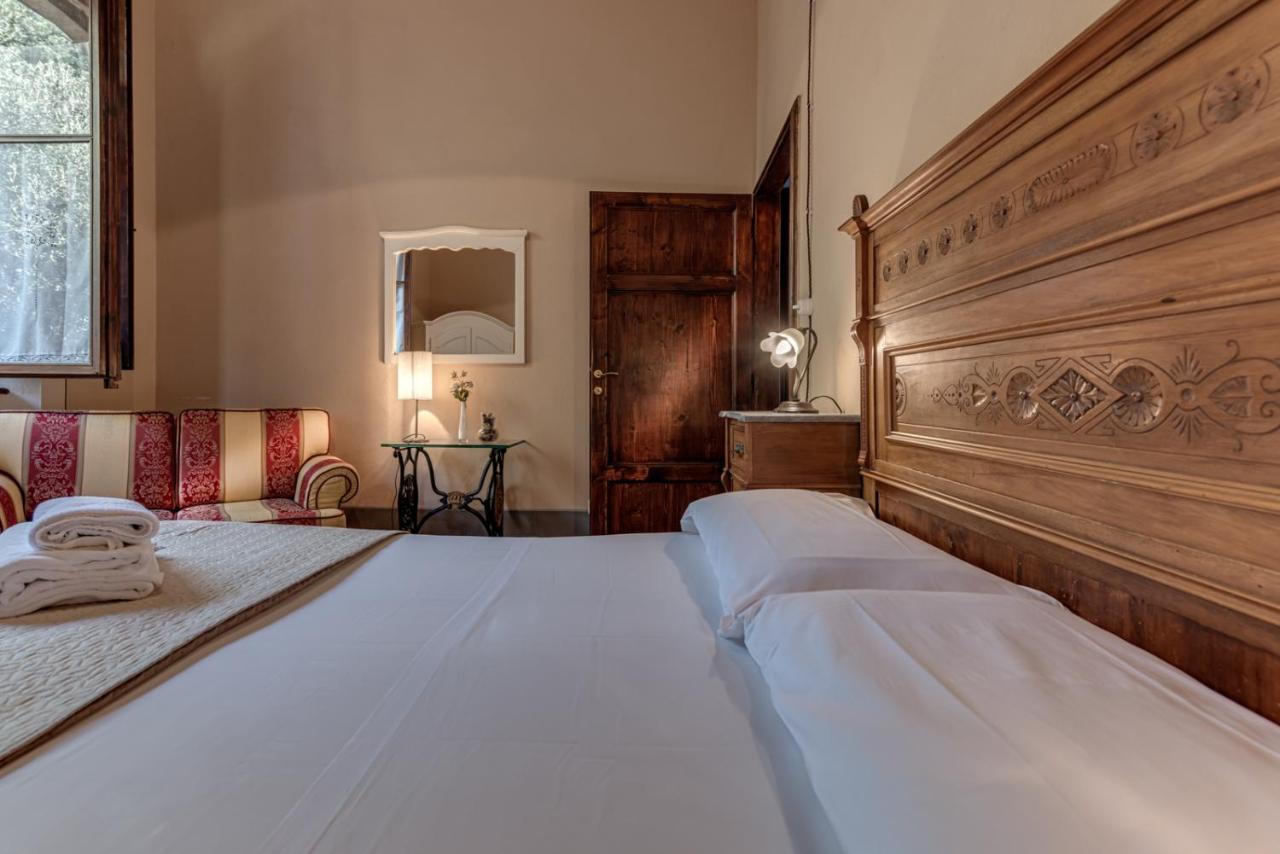 Appartamenti Villa Mascagni 볼테라 외부 사진